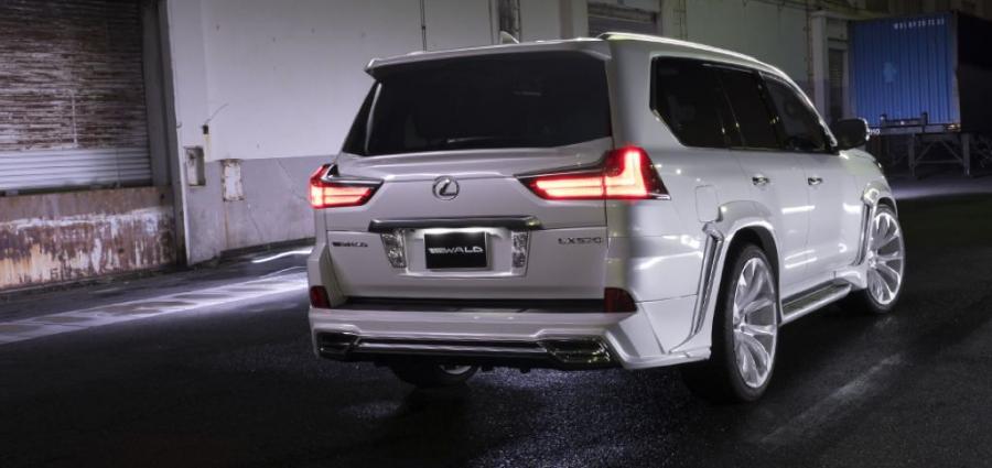  Lexus LX570 by Wald 2016 года  (фото 3 из 17)